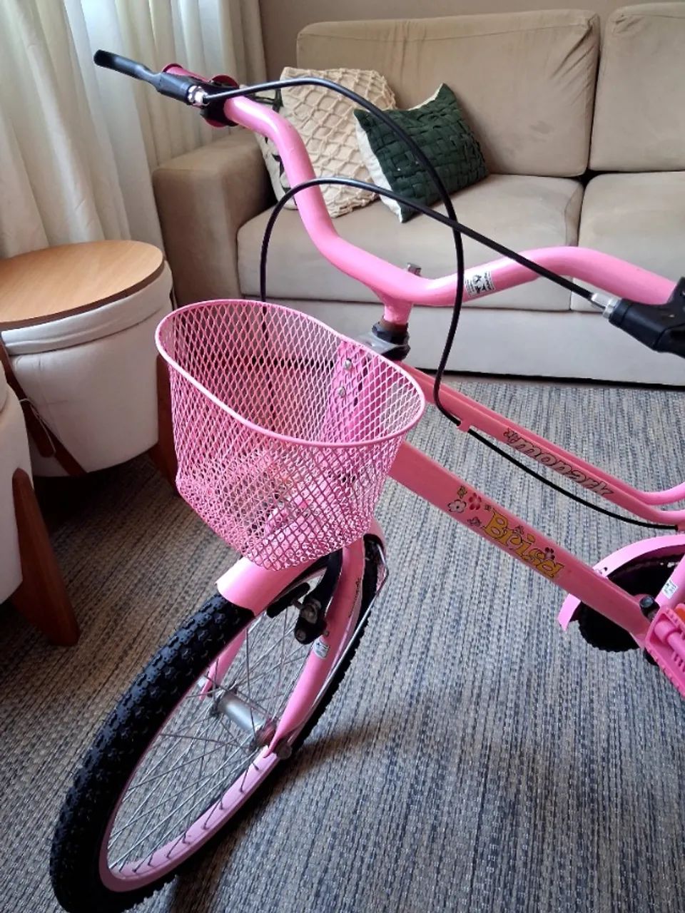 VENDO BICICLETA INFANTIL NOVA - Foto 4