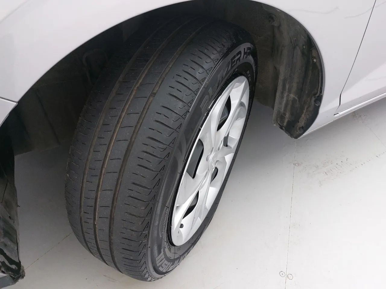 Hyundai HB20 Comfort 1.0 Flex 12V Mec., foto 11 de 18