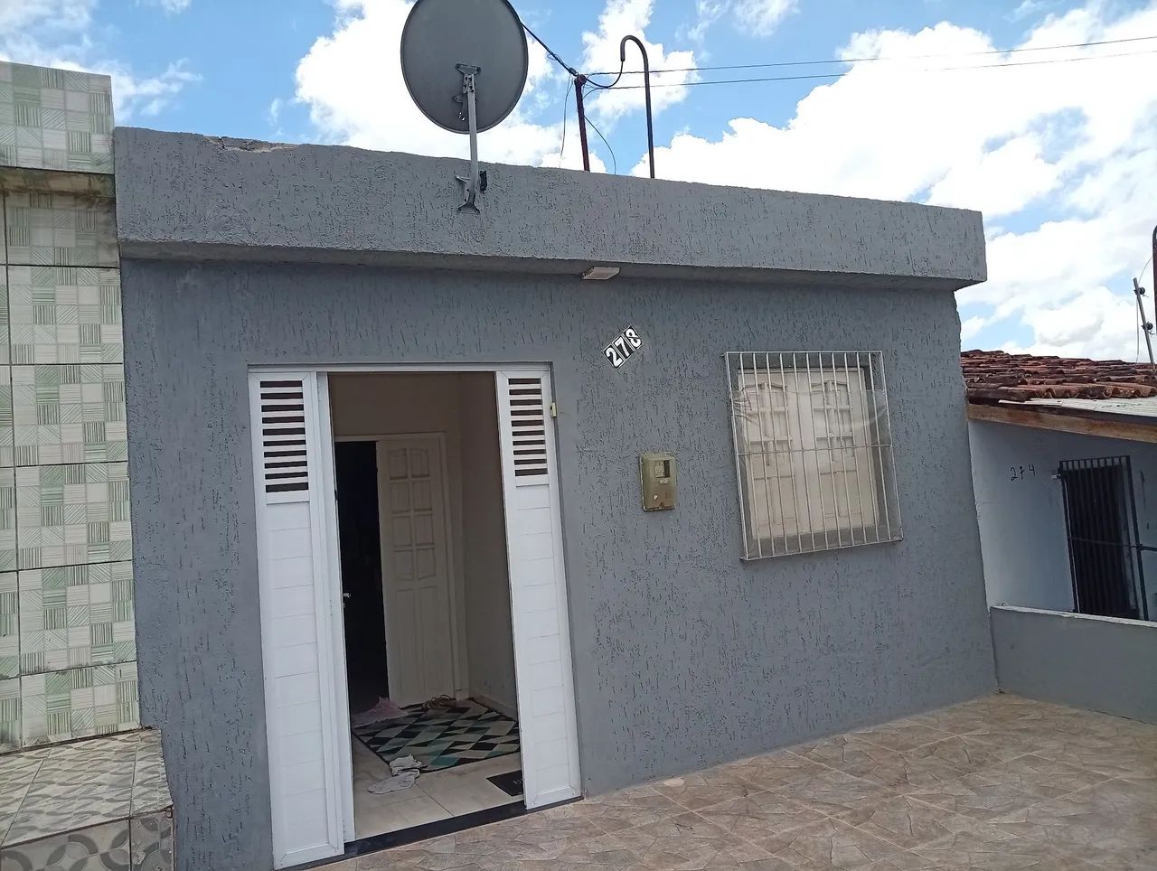 Vende casa toda arrumada 