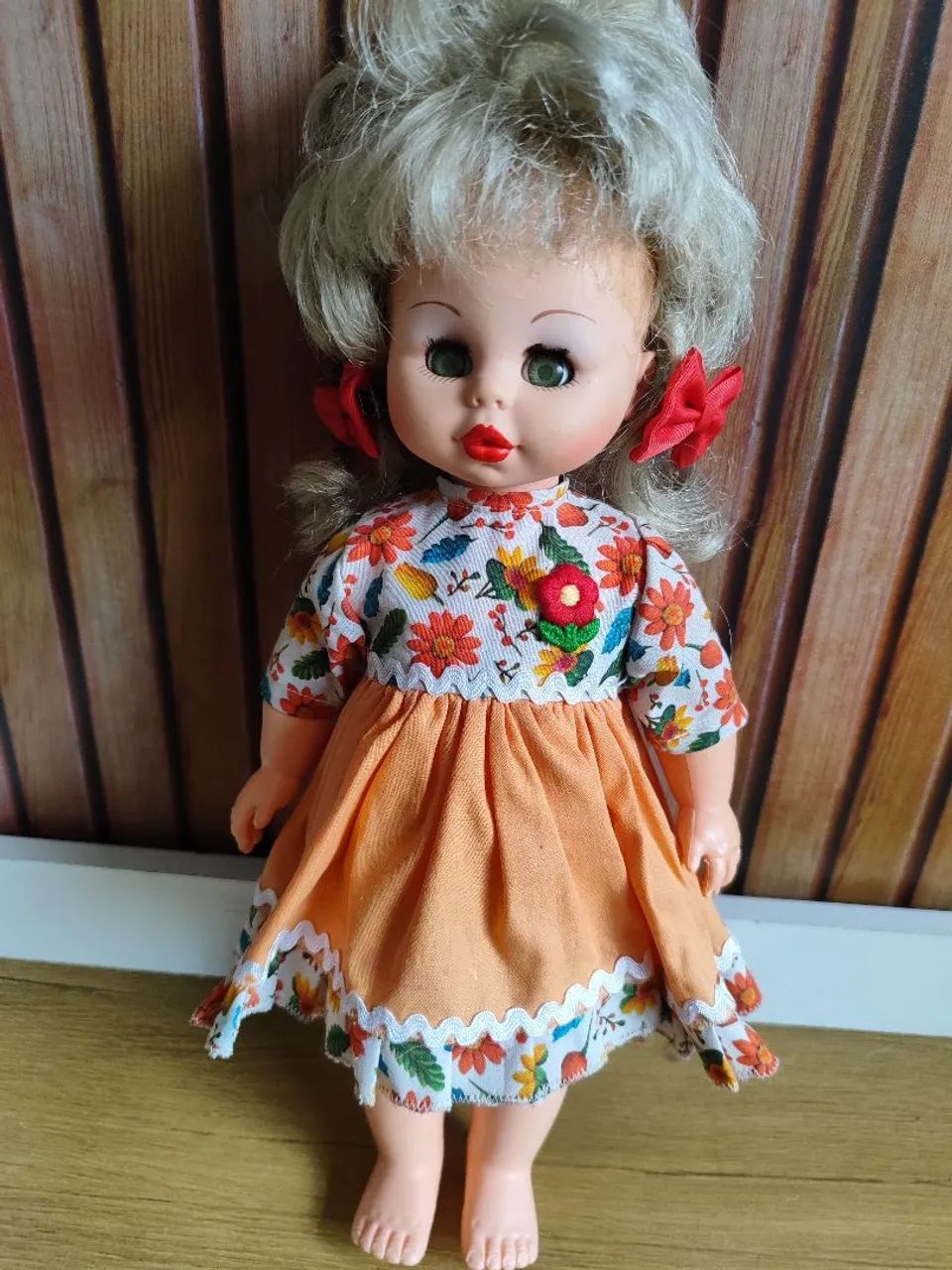 Boneca antiga anos 70