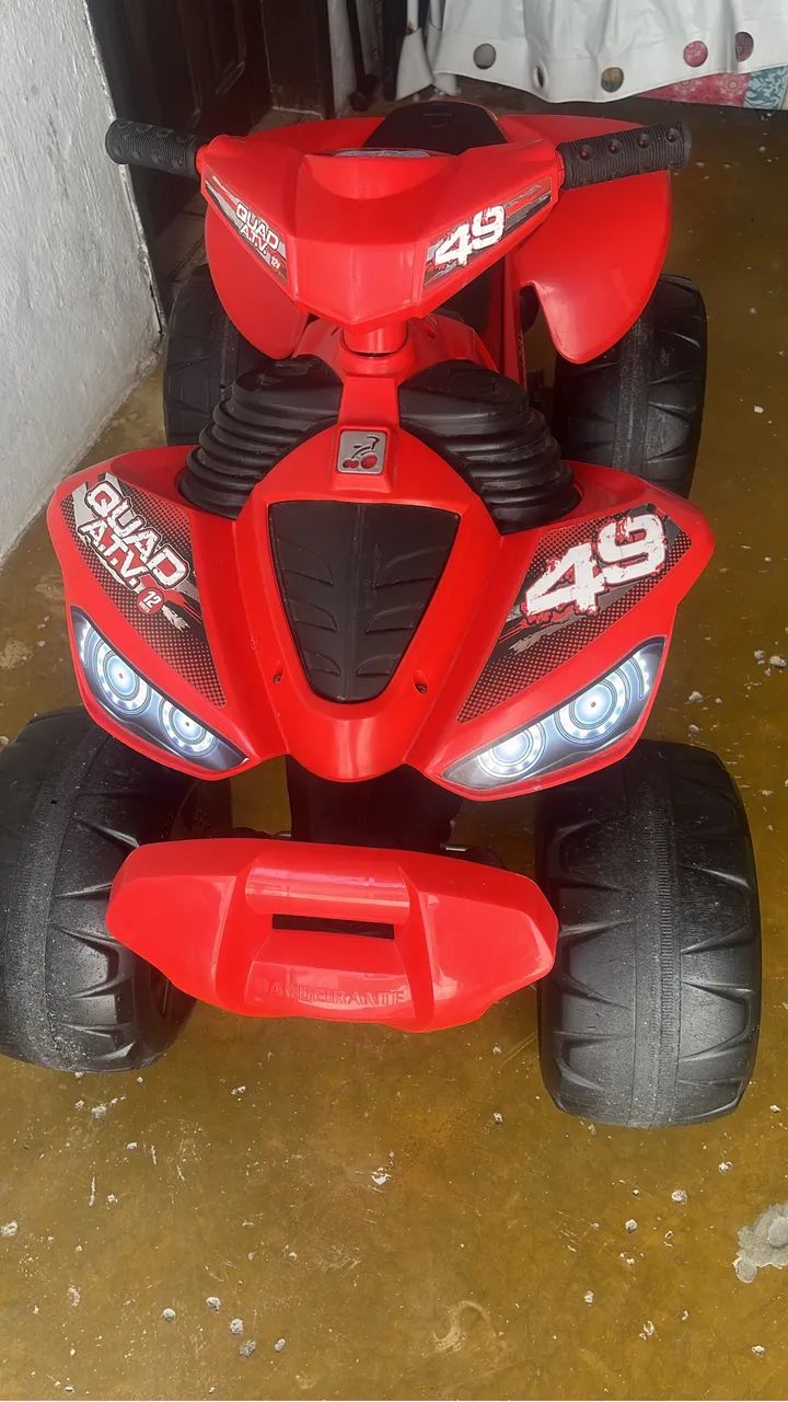 Quadriciclo infantil 