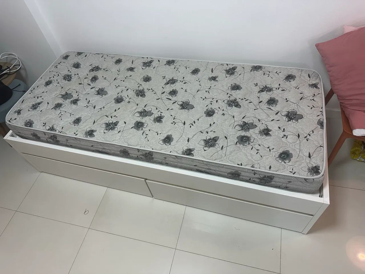 CAMA DE SOLTEIRO COM GAVETA - Foto 2
