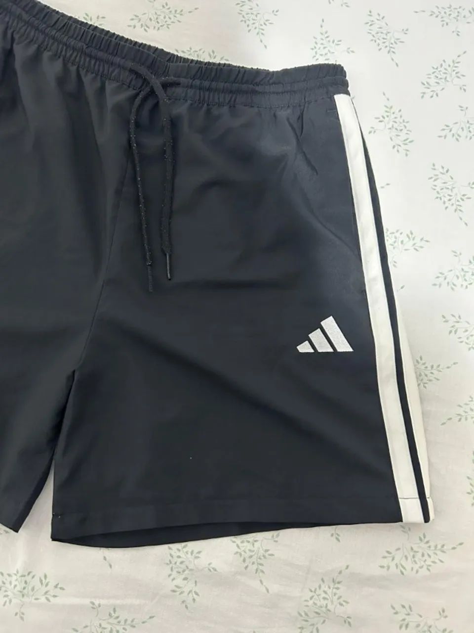 Shorts Bermuda Adidas - Foto 4
