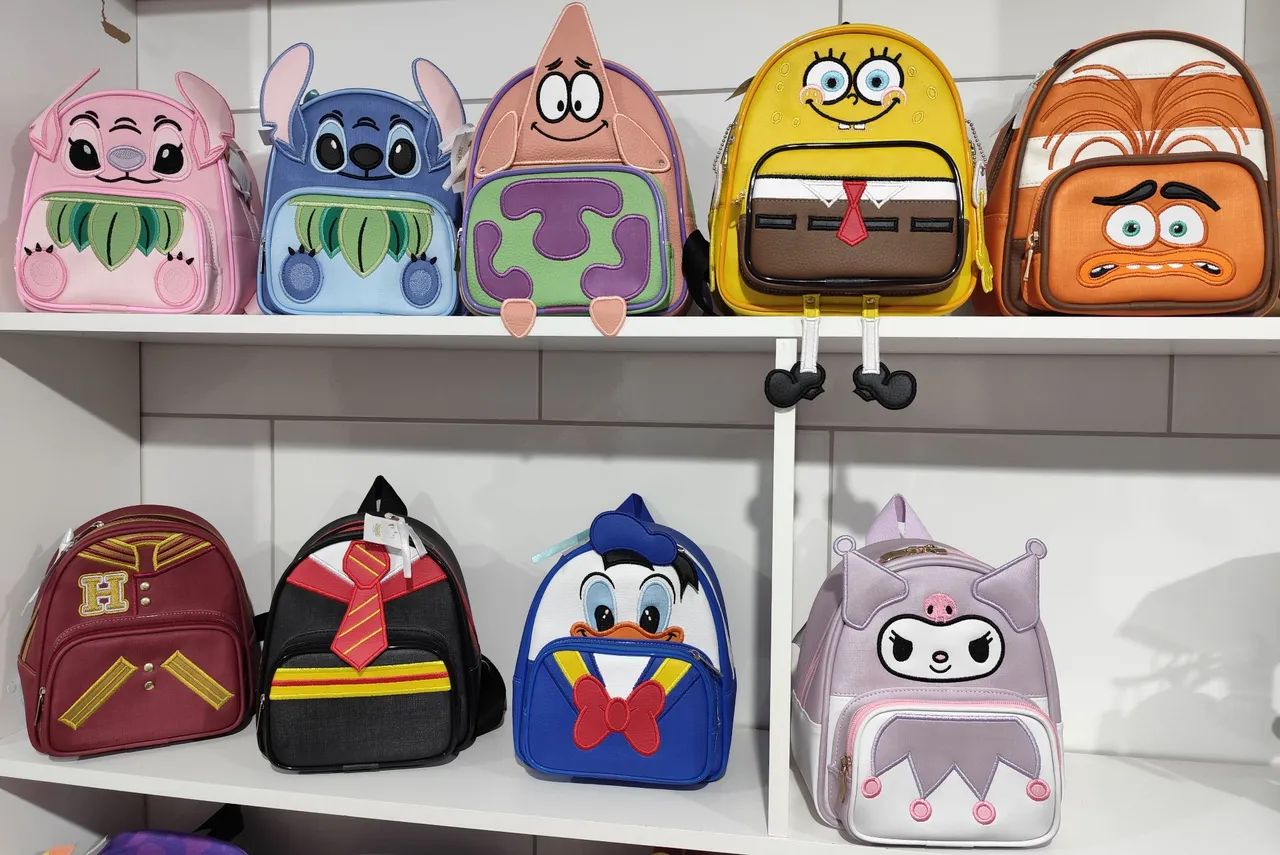 Mini mochilinhas personagens