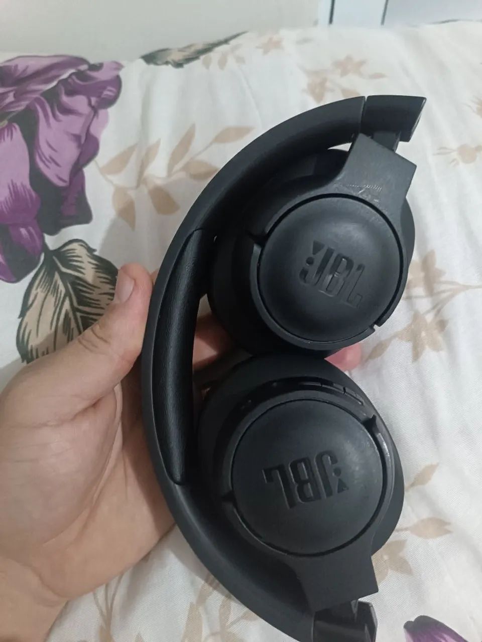 Vendo fone JBL modelo 720