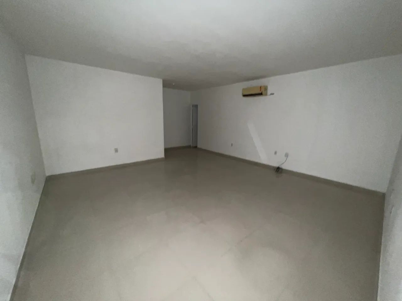 Ponto comercial/Loja/Box para aluguel com 30 metros quadrados - Foto 6