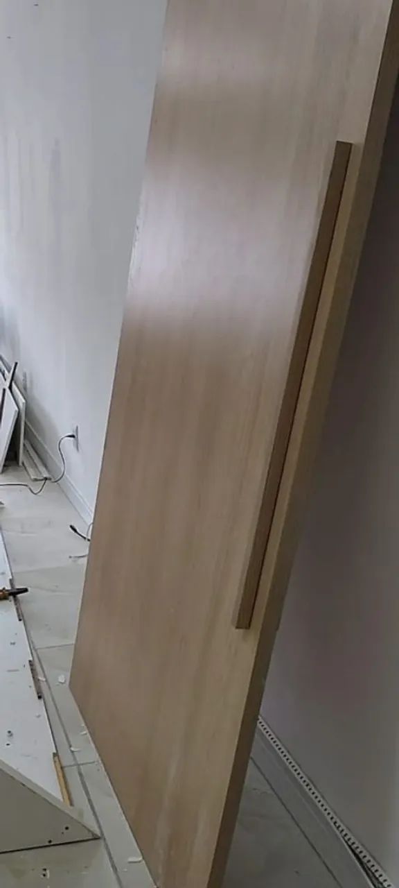 Sliding Door