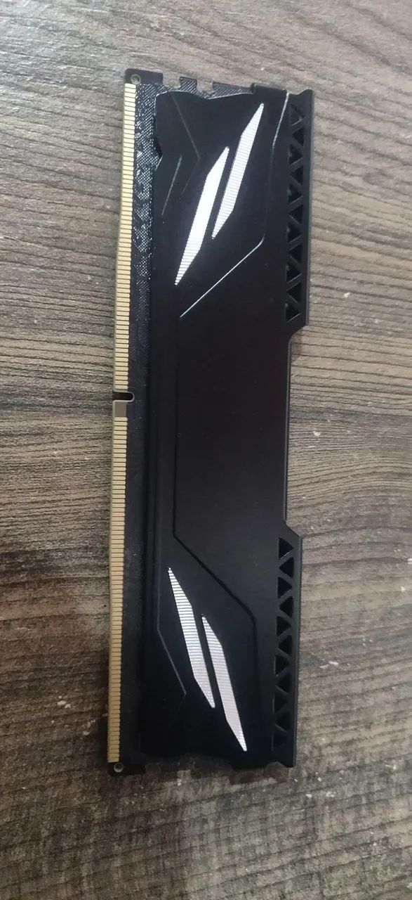 Memória RAM 8GB DDR4 Computador 