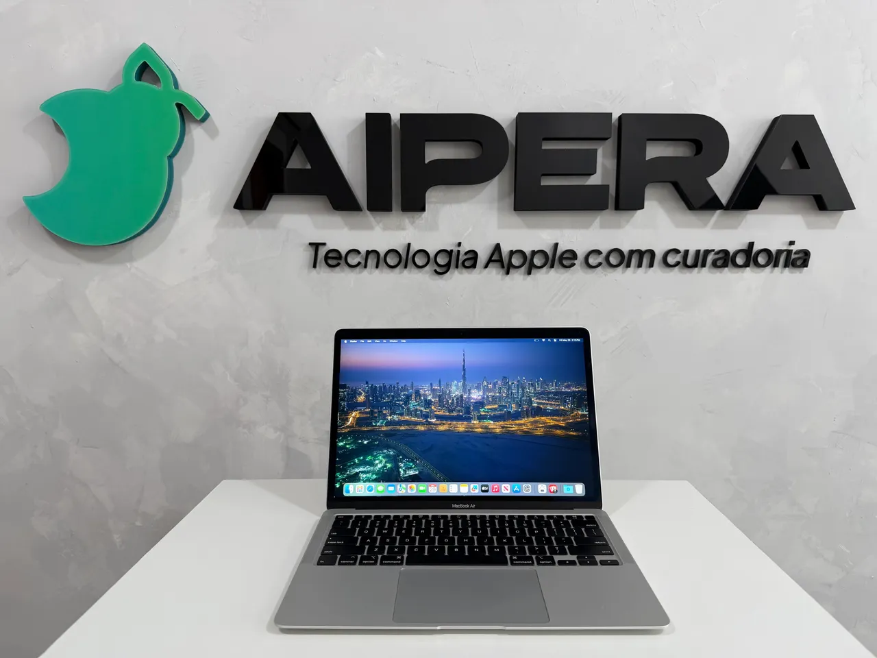 MACBOOK AIR 2020, 8 GB, 256 SSD, 13.3 POLEGADAS, CORE i3