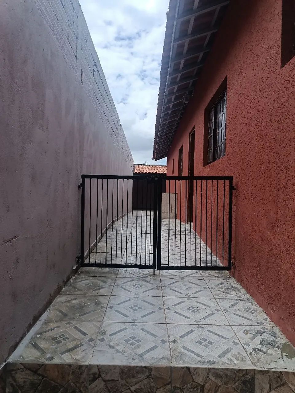 VENDO CASA INDIVIDUAL  EM COTIA - Foto 3