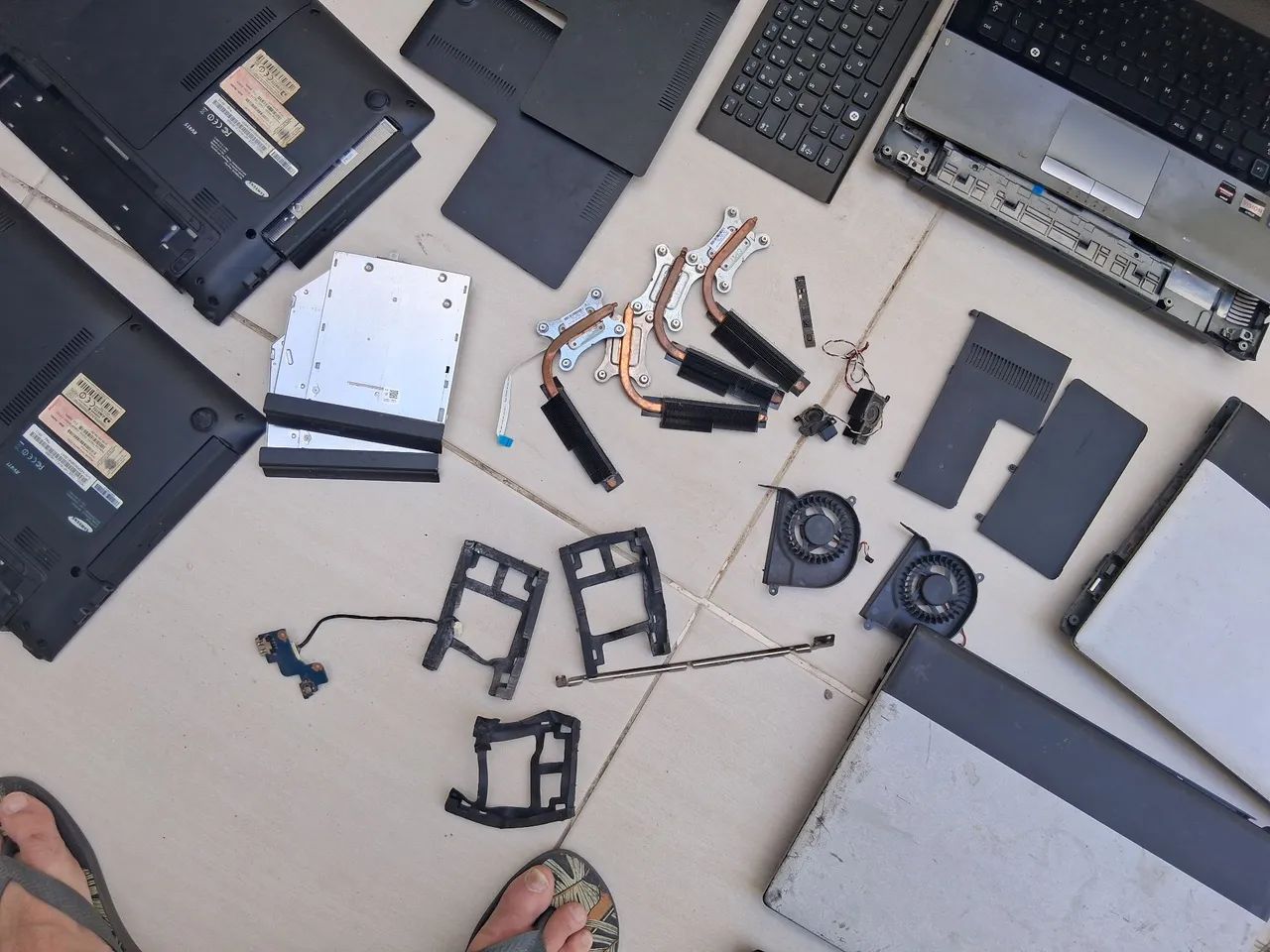 PEÇAS NOTEBOOK SAMSUNG RV411 À RV419 - Foto 4