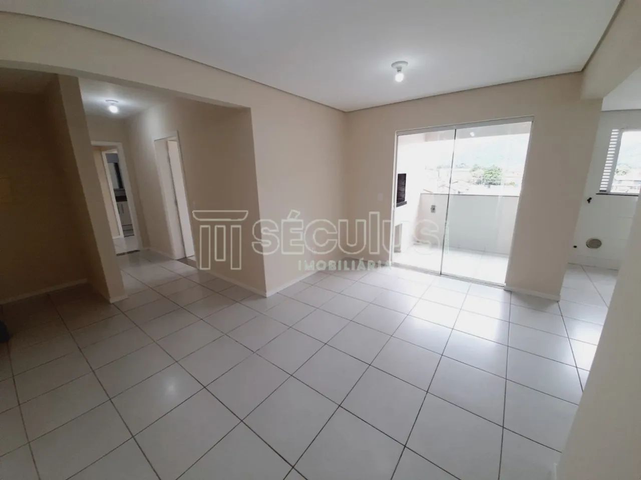 Apartamento em - Guaramirim. - Foto 3