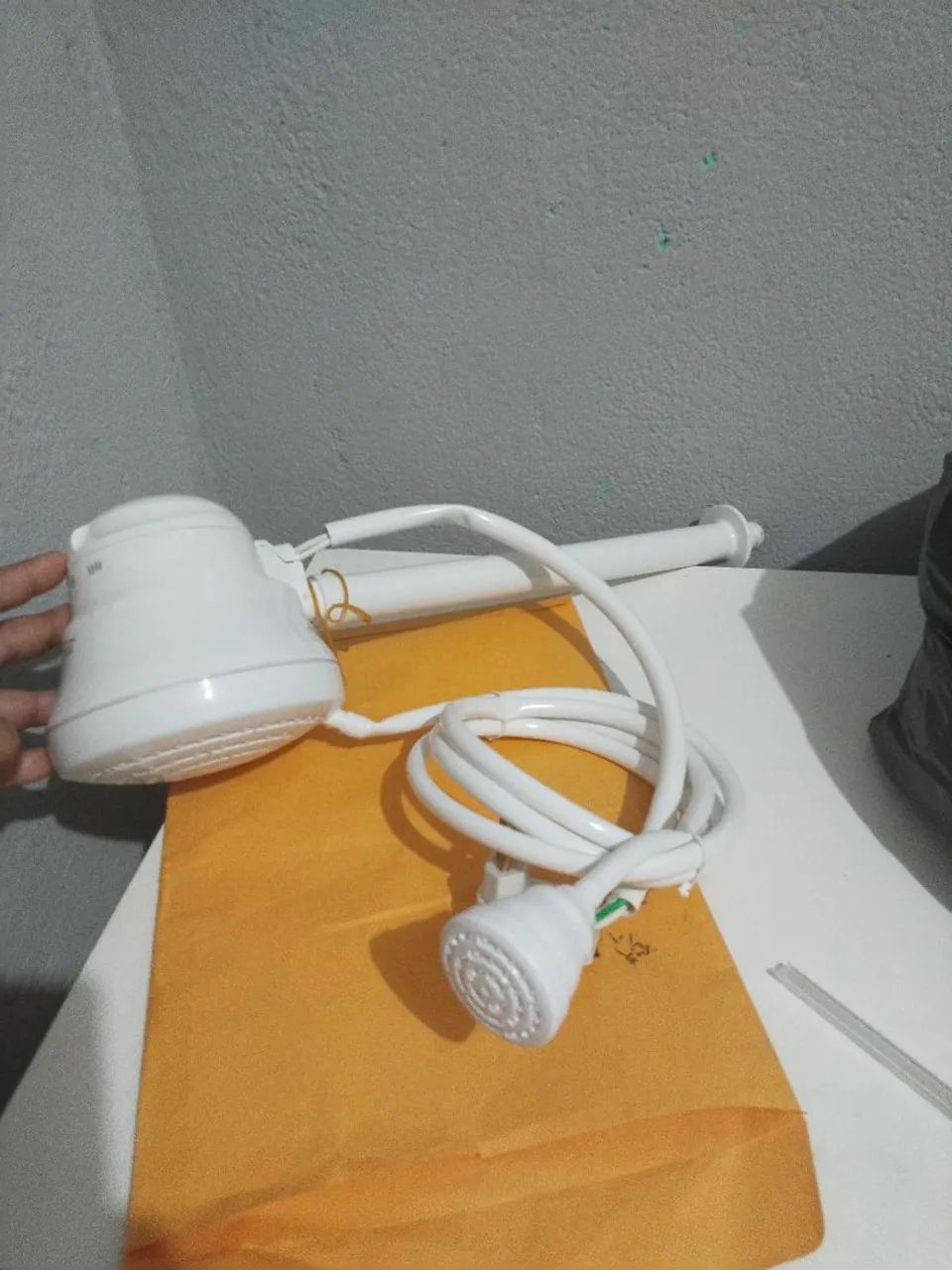 Chuveiro eletrônico novo