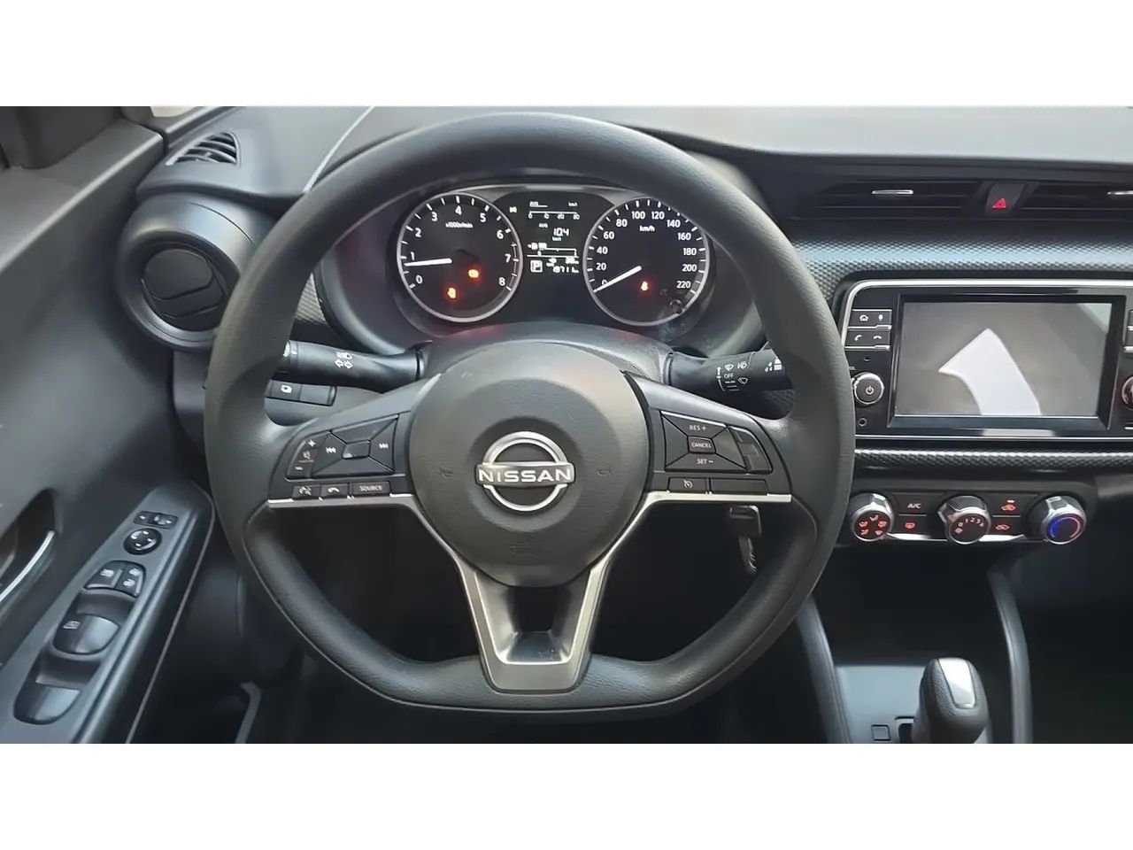 Nissan Kicks Sense 1.6 16V Flex Aut., foto 12 de 14