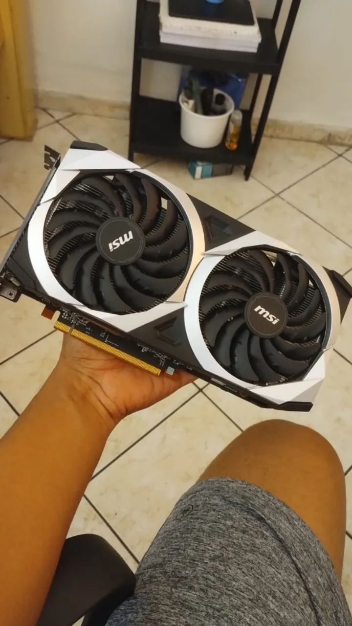 RX 6600 XT 8GB - Foto 2