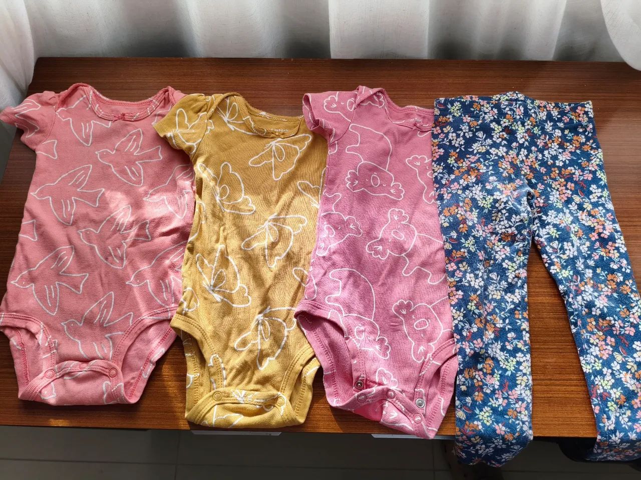 Lote 4 peças da Carters 12m - Foto 5