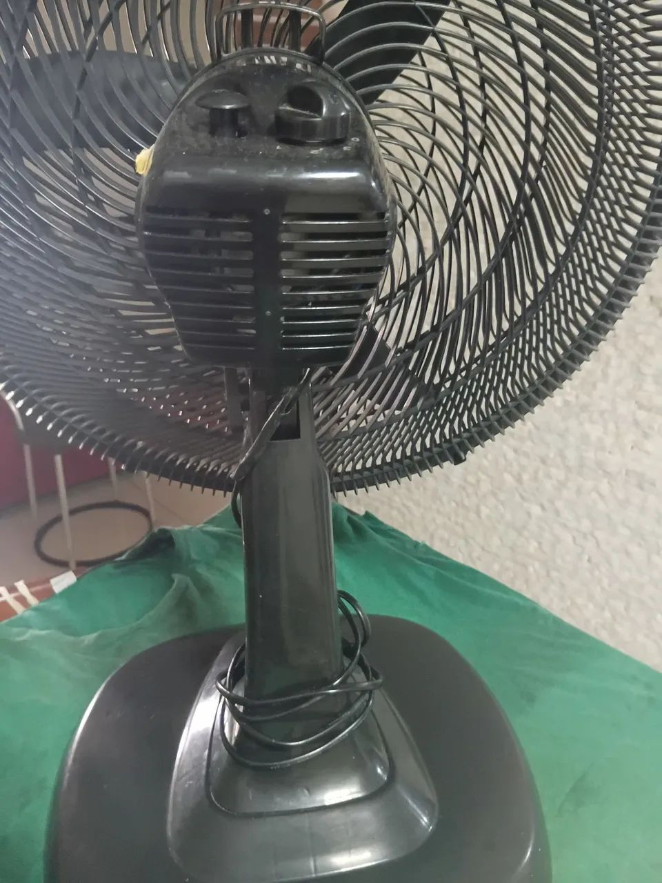 Ventilador Ventisol 40 cm., mesa, 220v. - Foto 2