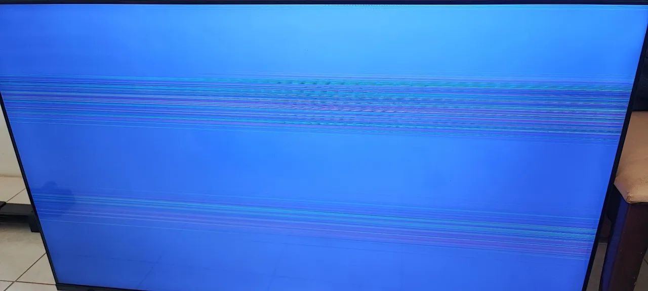 Smart TV HQ 50" (com listras) - Foto 2