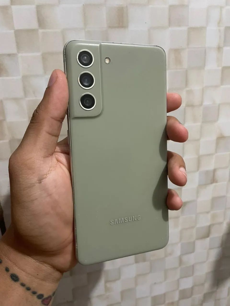 Vendo Samsung s21 FE  - Foto 3