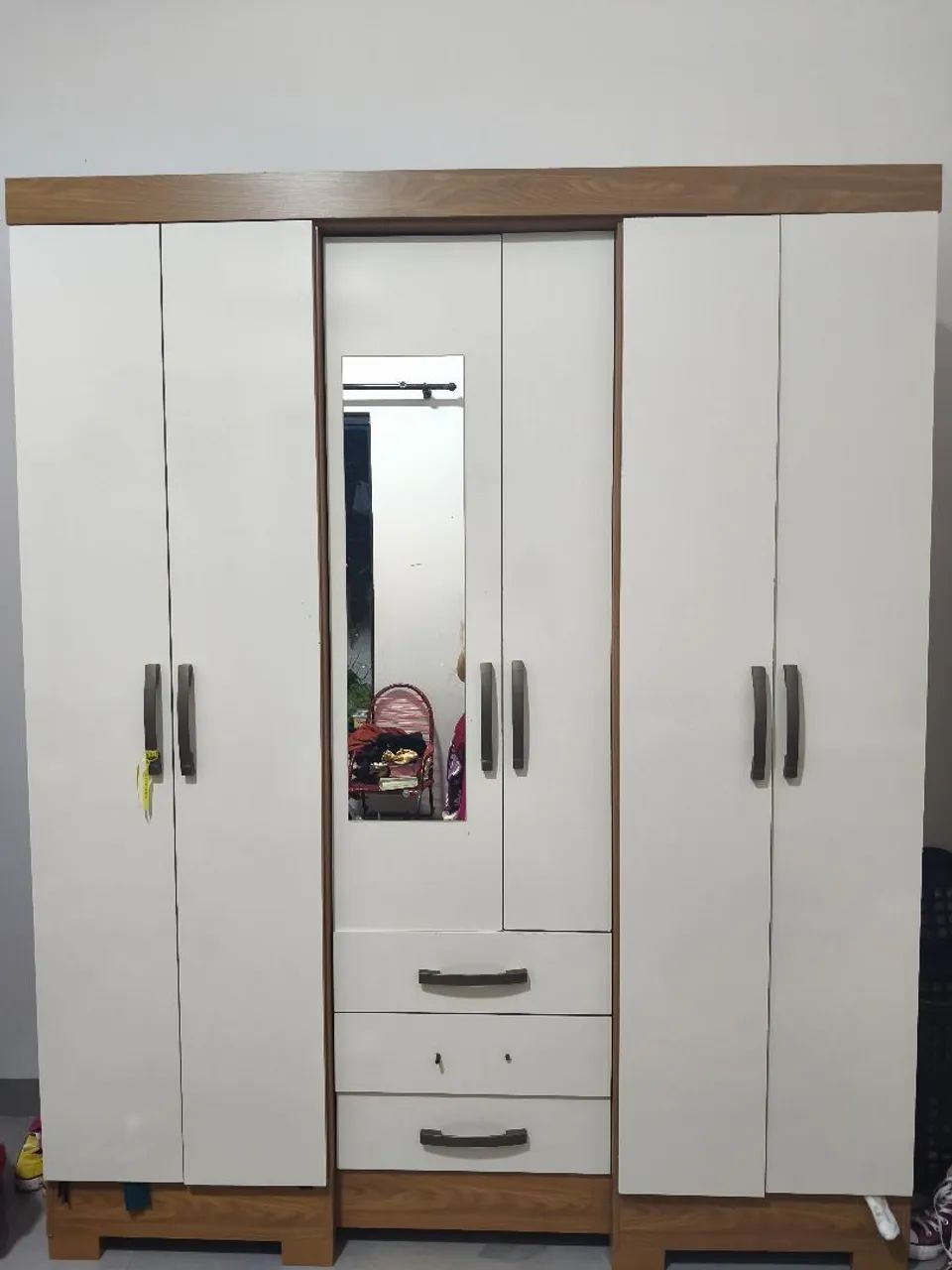 Guarda-roupa 