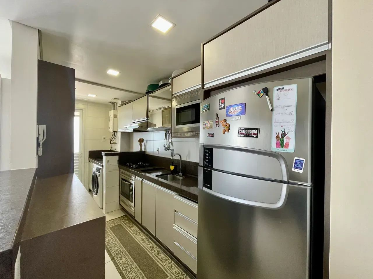 Apartamento para venda tem 92 metros quadrados com 3 quartos - Foto 2