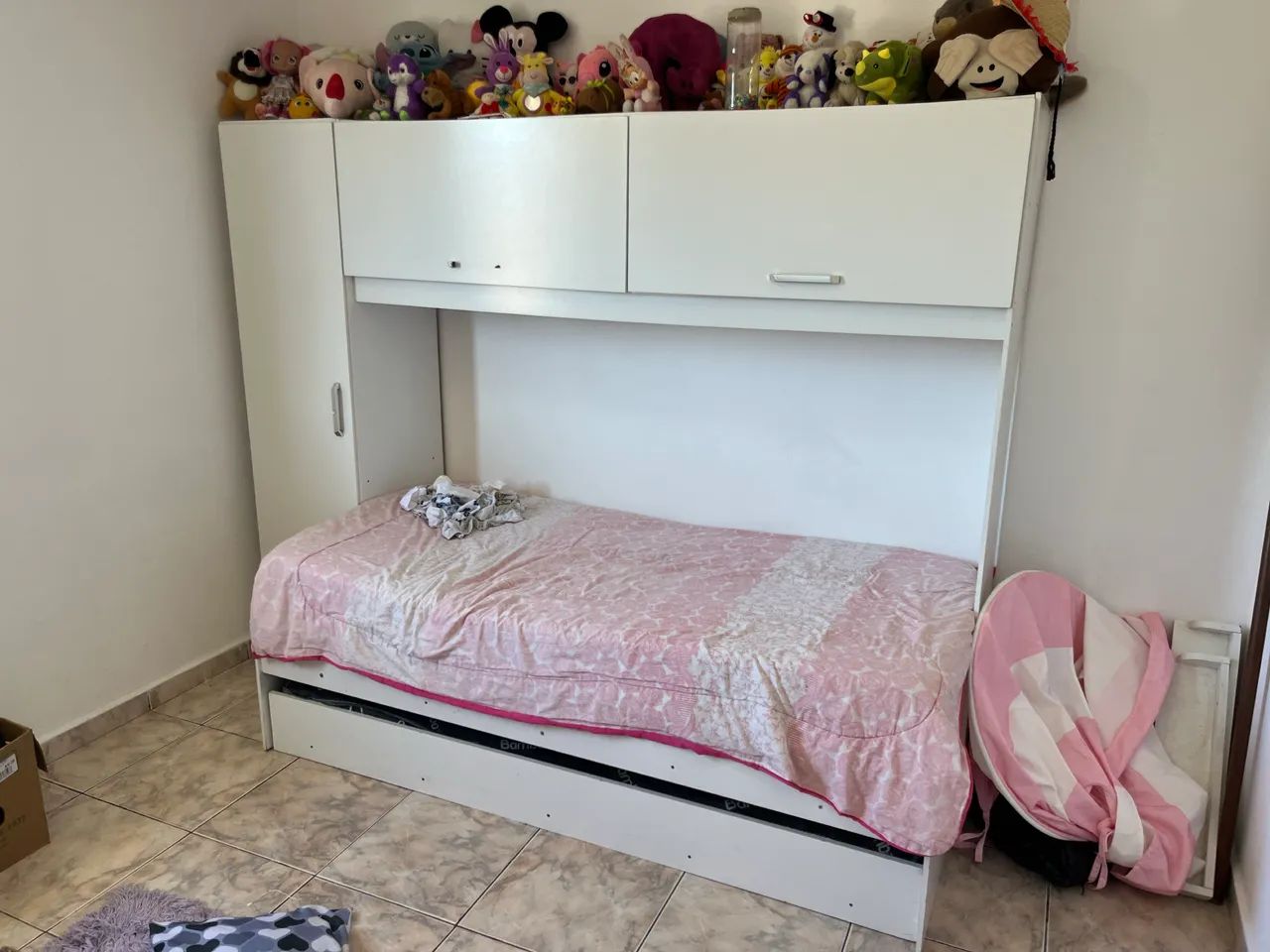 Guarda roupa com beliche