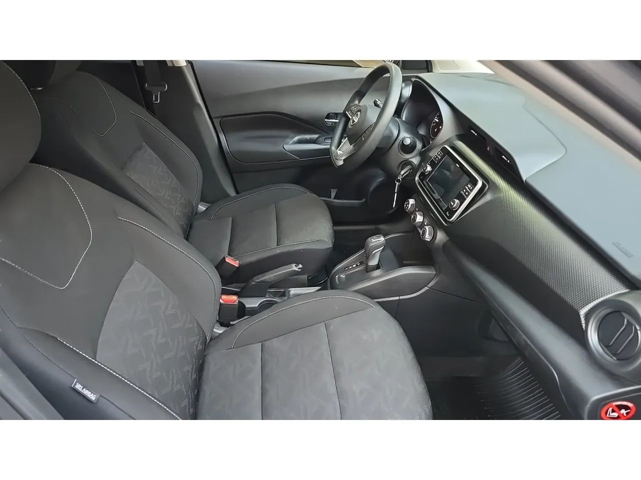Nissan Kicks Sense 1.6 16V Flex Aut., foto 11 de 14