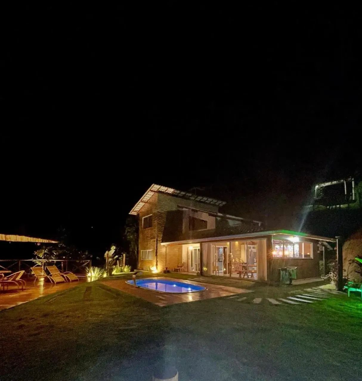 Linda Casa Duplex no Circuito Caravaggio