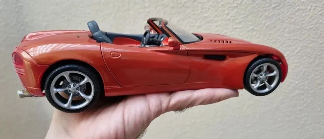 Dodge Copperhead Concept 1:18 Maisto - Foto 3