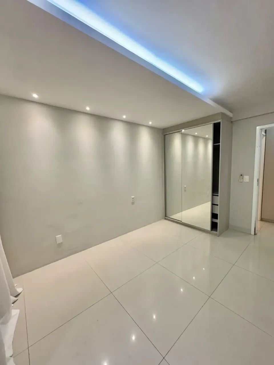 APARTAMENTO DE ALTO PADRÃO | PENÍNSULA