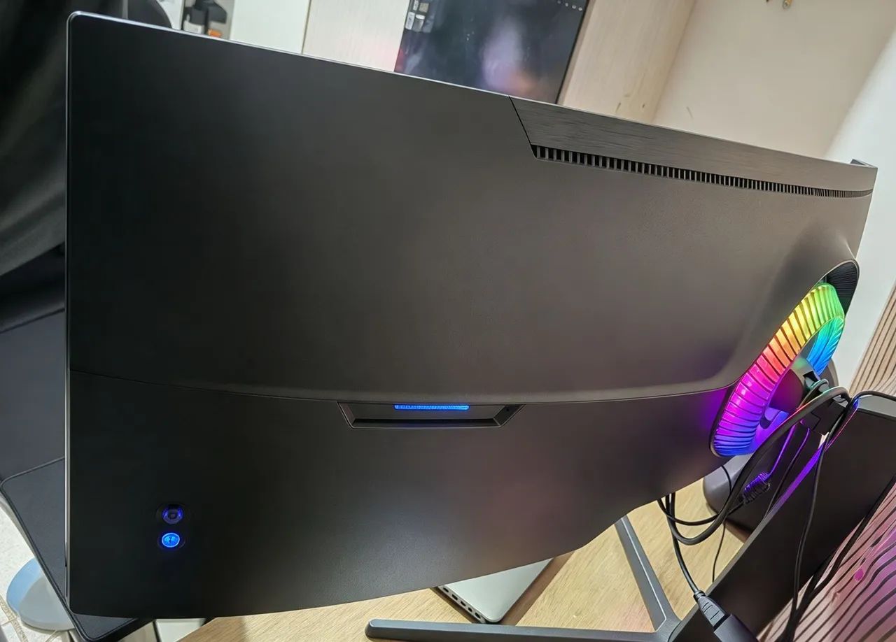 Monitor 49' curvo 5K Cepheus s49 - Foto 3