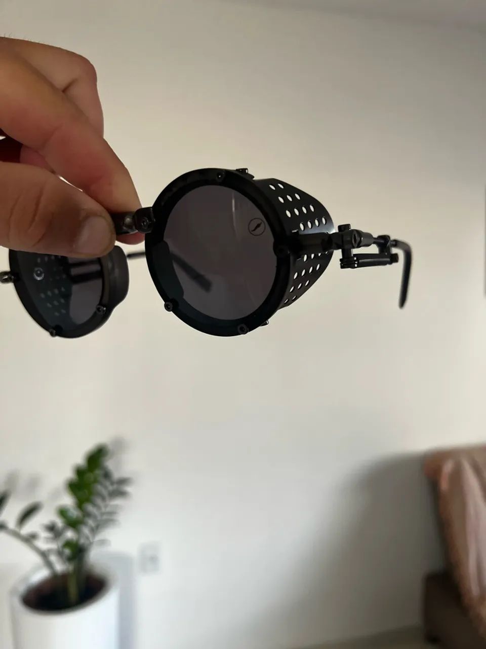 Vendo óculos original Tilibeans  , versão Alok  - Foto 3