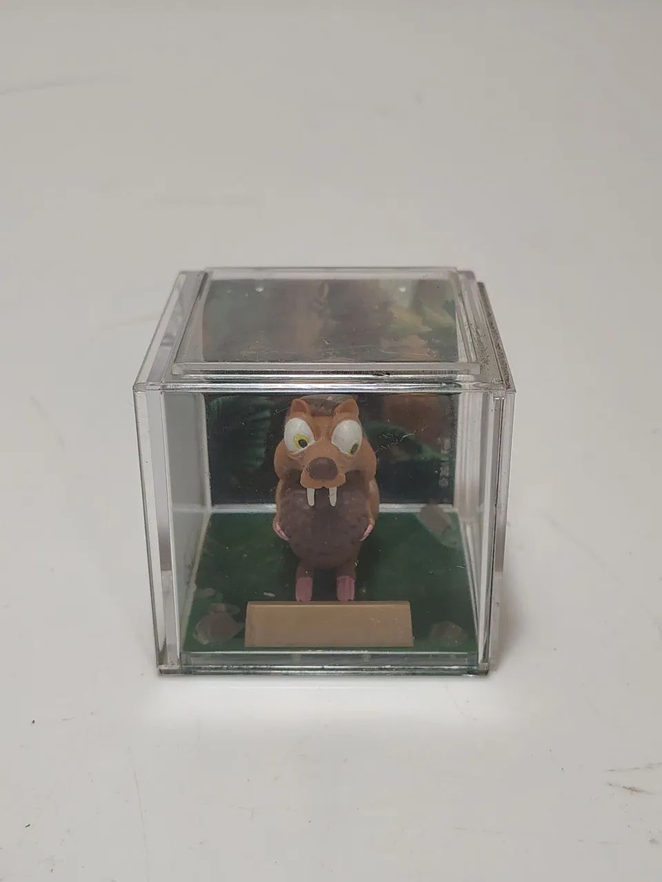 Miniatura Esquilo Scrat Era do Gelo Colecionavel