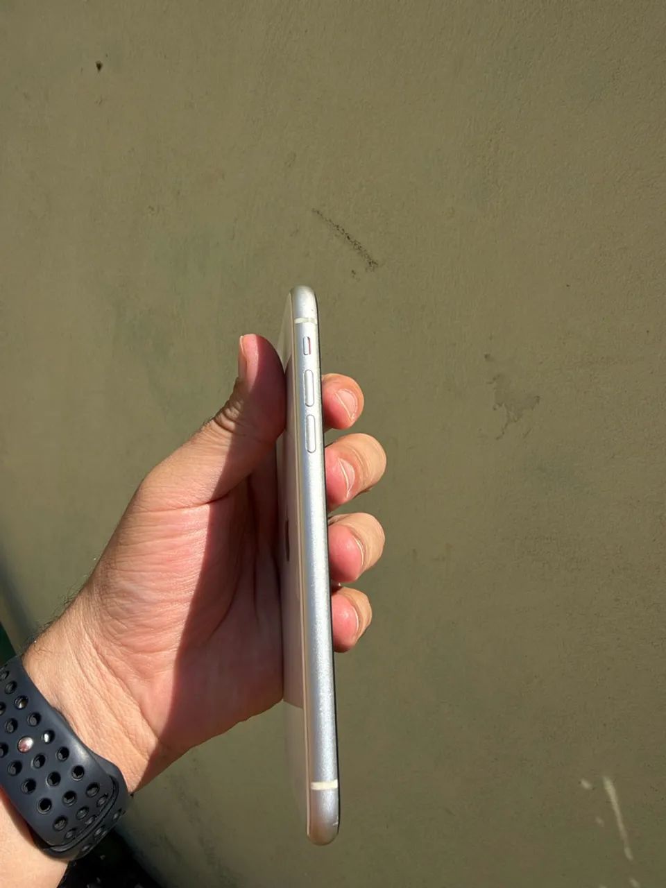 iPhone 11 64 GB - Foto 3