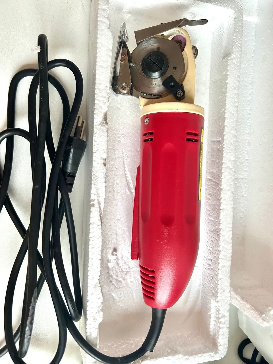 Máquina de cortar tecido - Foto 3