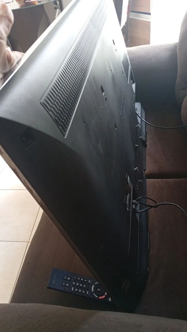 Vende-se tv 42 polegadas sony - Foto 3