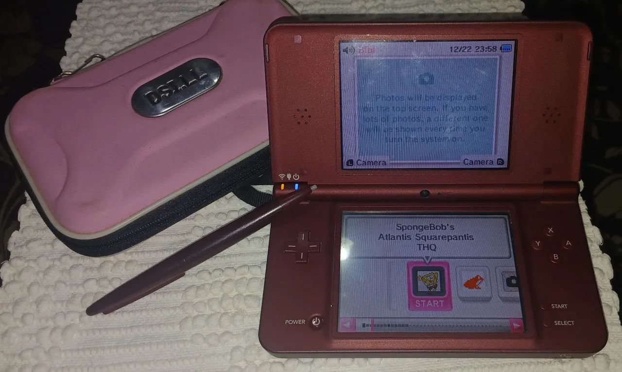 Nintendo DSi XL