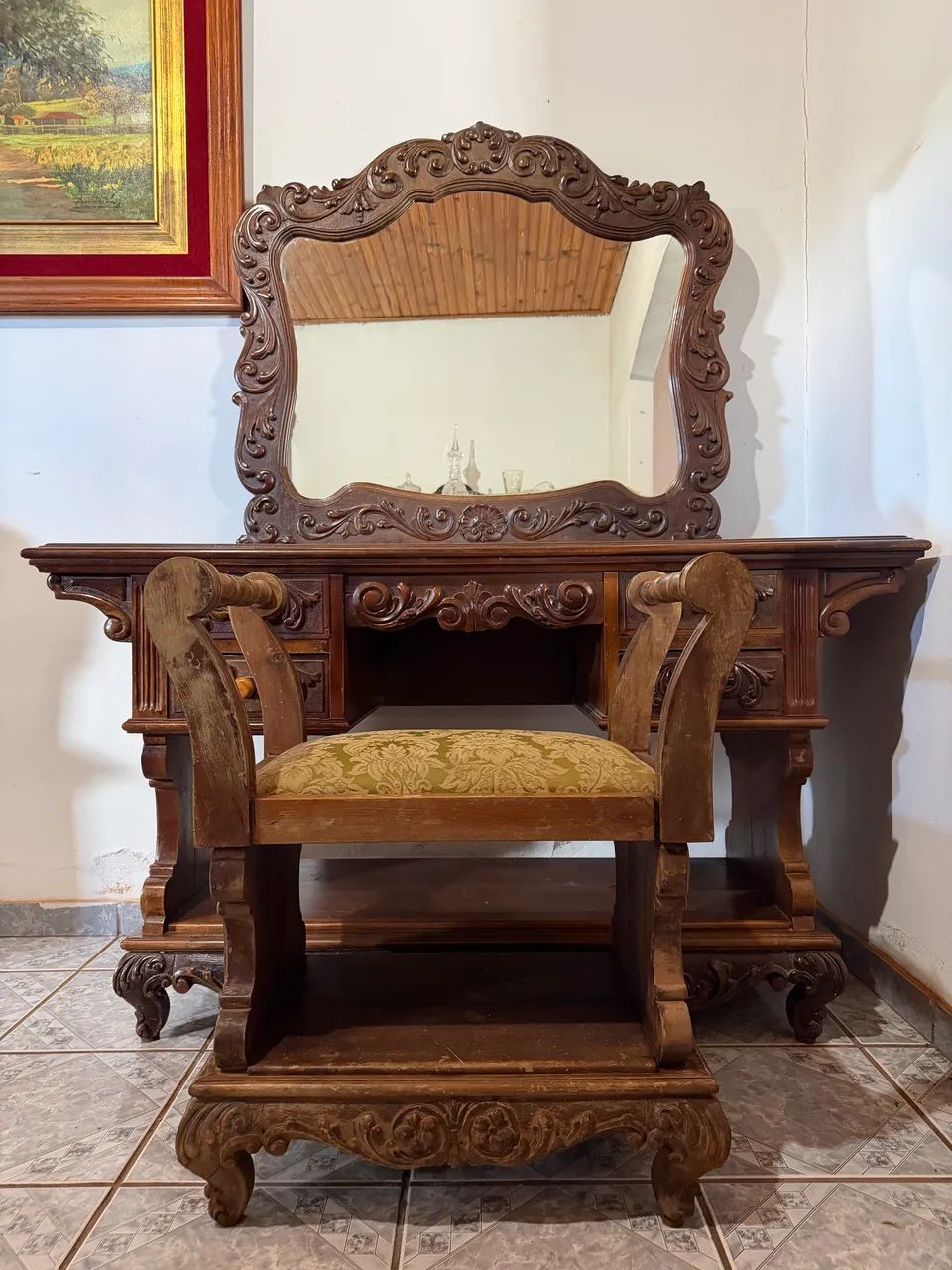 Penteadeira antiga estilo Luís XV em madeira de lei com espelho e banco
