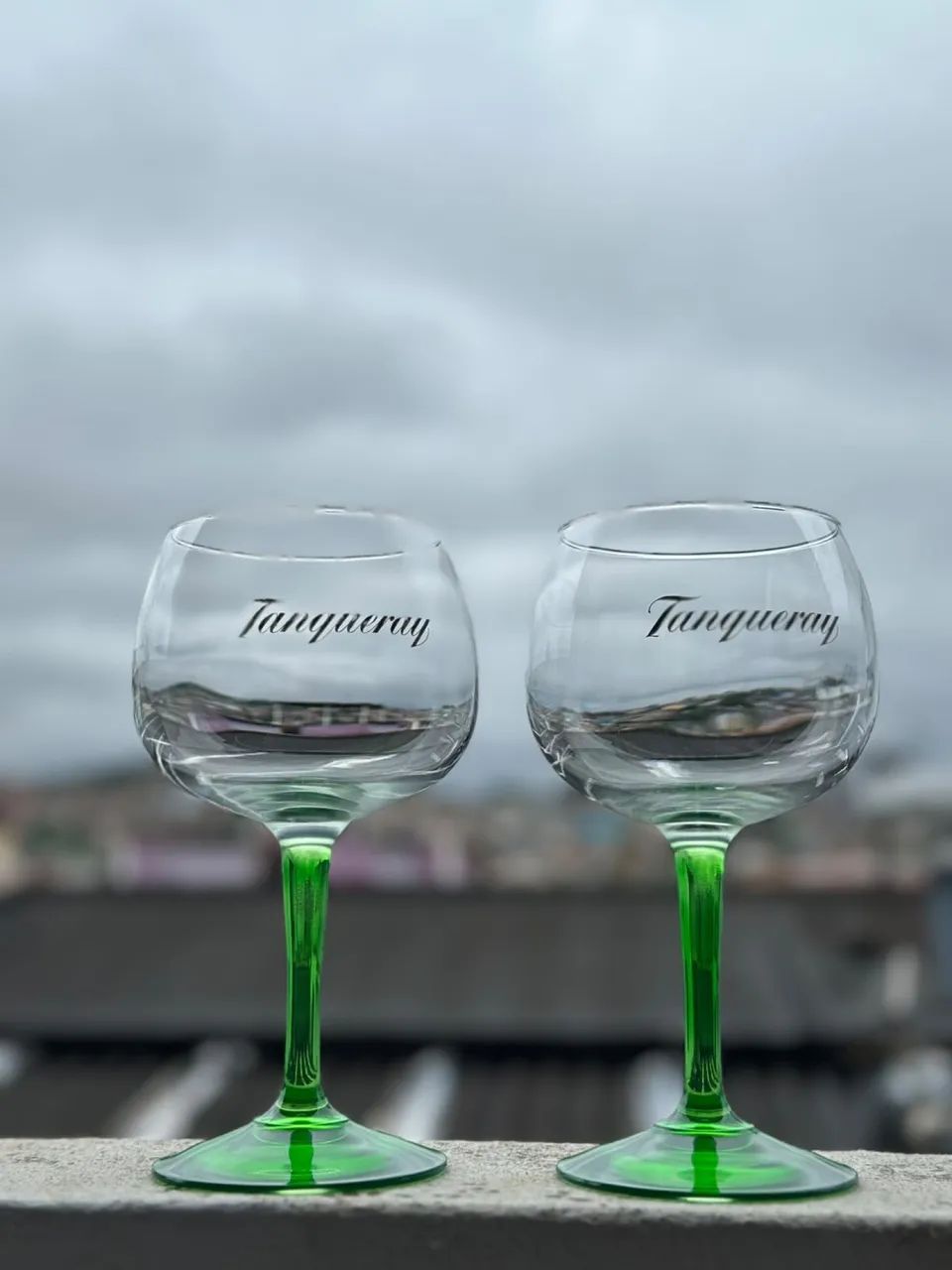 Taças de gin tanqueray de vidro 