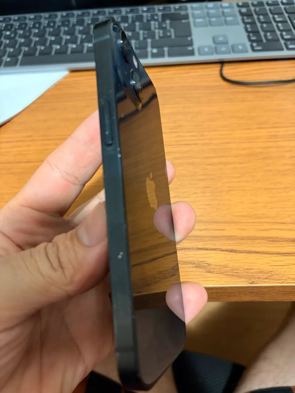 iPhone 13 muito novo 