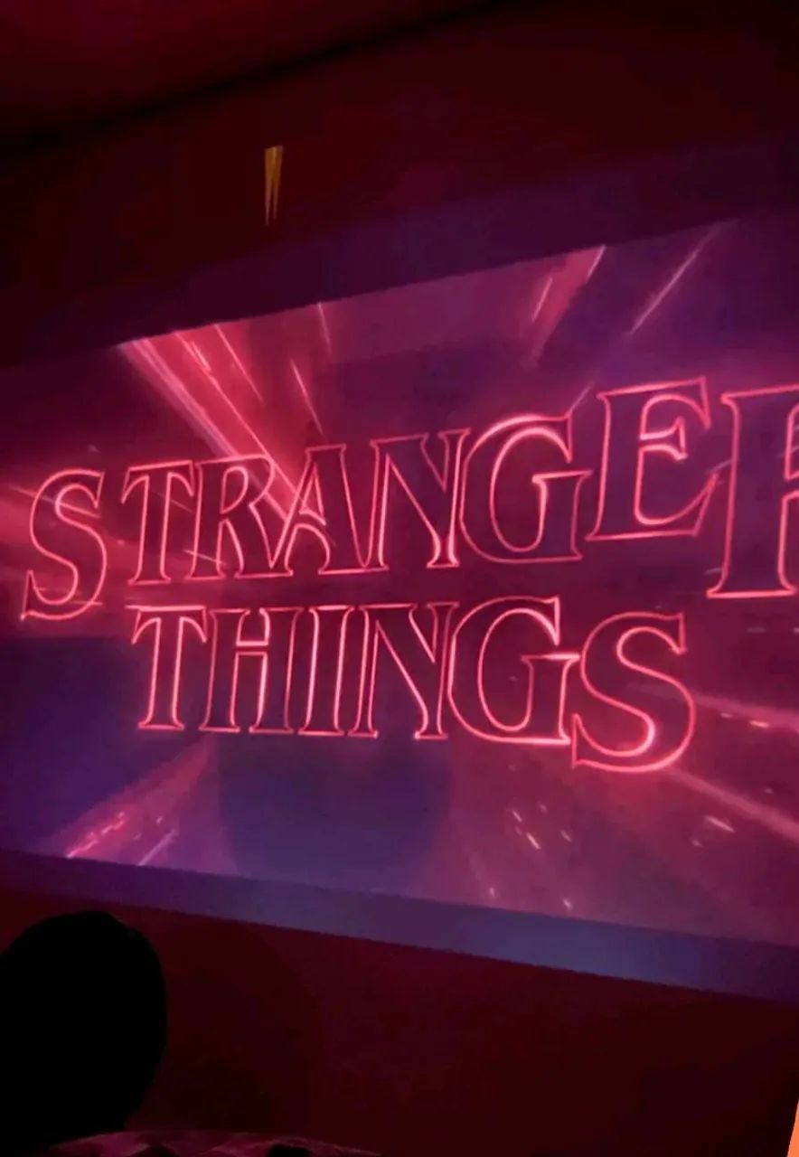 Projetor Hy320 FullHd + tela de projeção 100 polegadas  - Foto 2