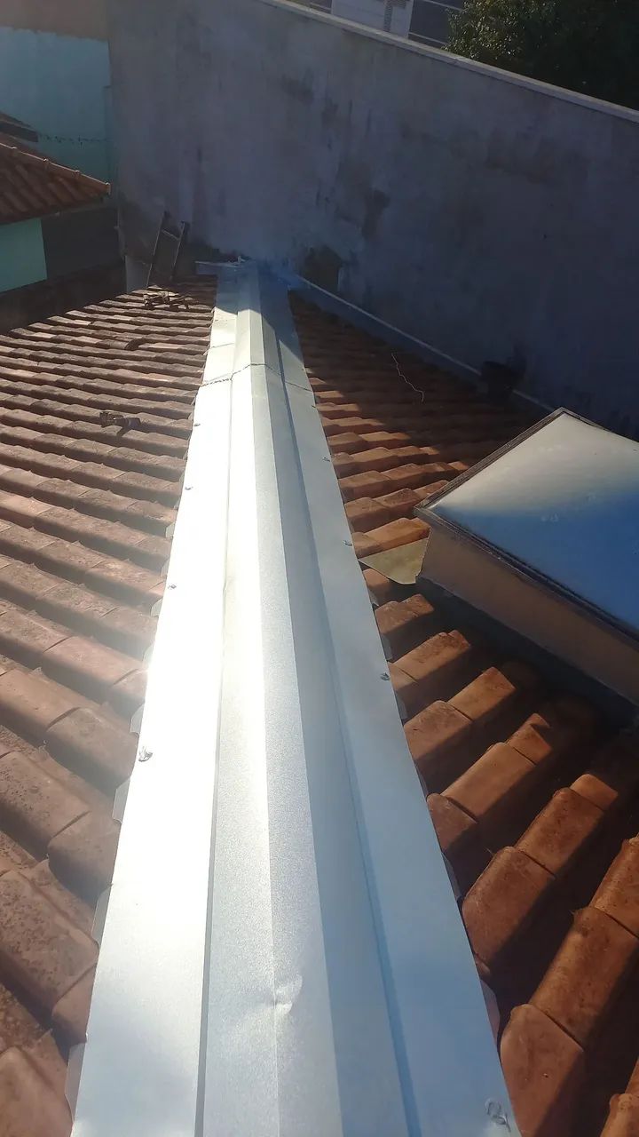 Calhas, Rufos, Pingadeiras,  Chaminés, Instalação e manutenção  - Foto 5