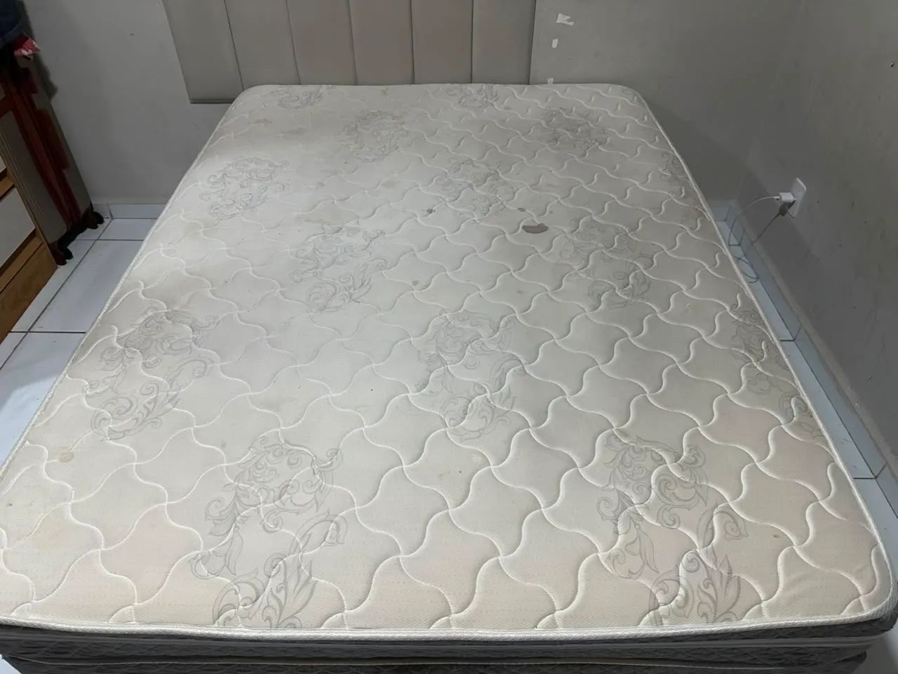 Cama molas ensacadas, 1 ano e meio de uso