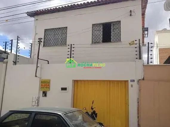 CASA COMERCIAL E RESIDENCIAL NO CENTRO