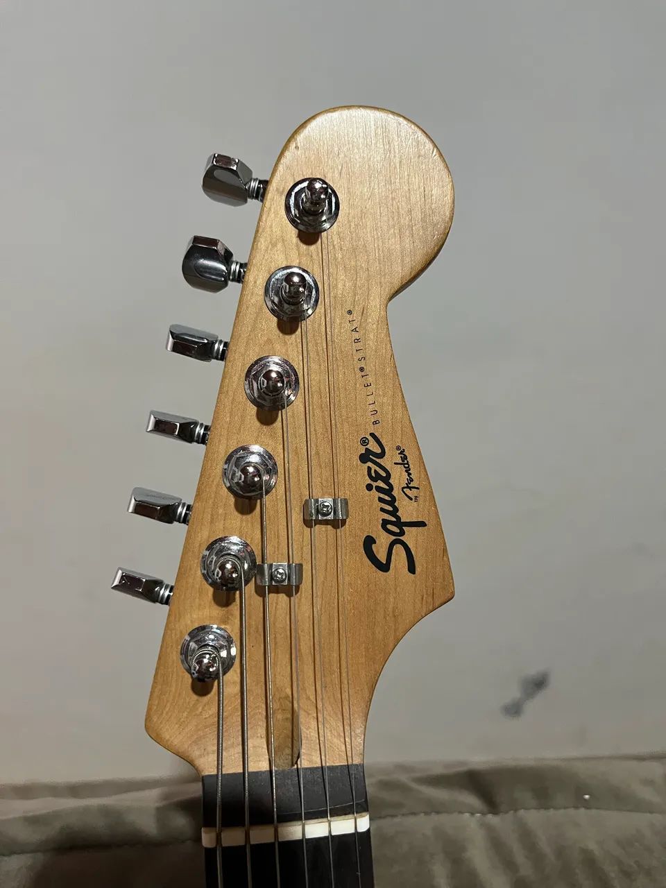 Guitarra Stratocaster Squier - Foto 5