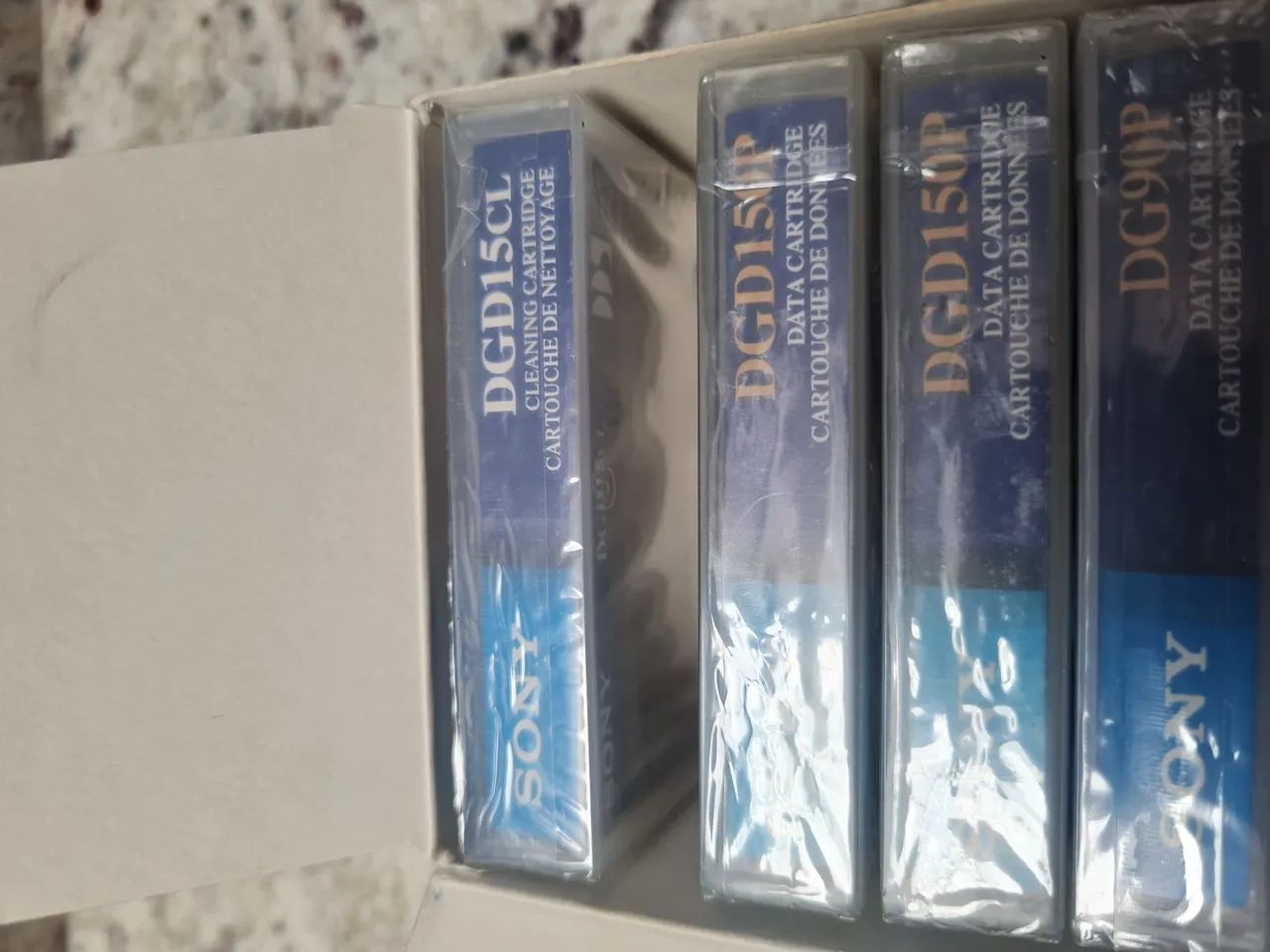Fita Dat Caixa com ( 9 ) peças NOVAS  - Foto 3