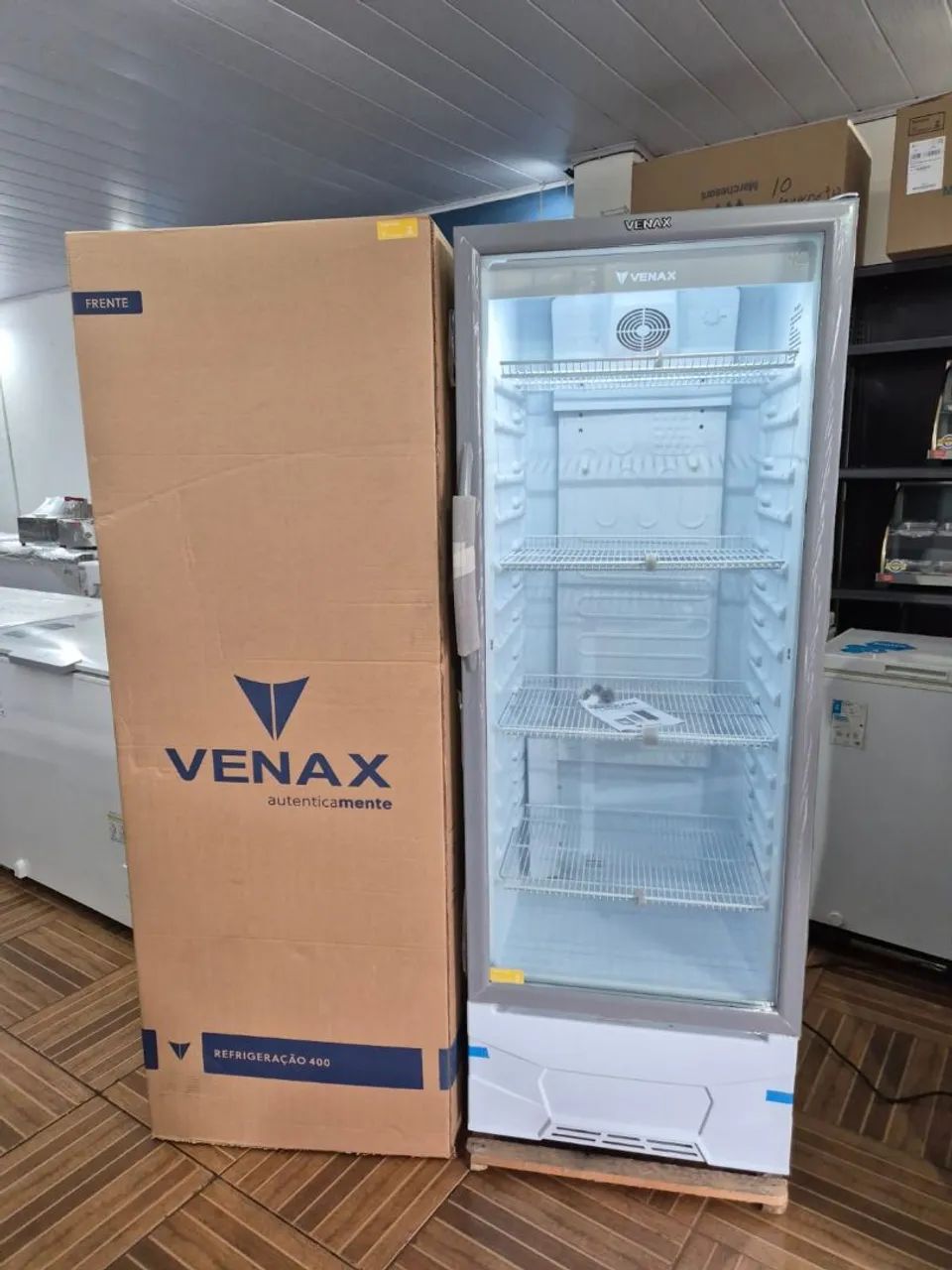Expositor Venax Novo na caixa - Foto 4