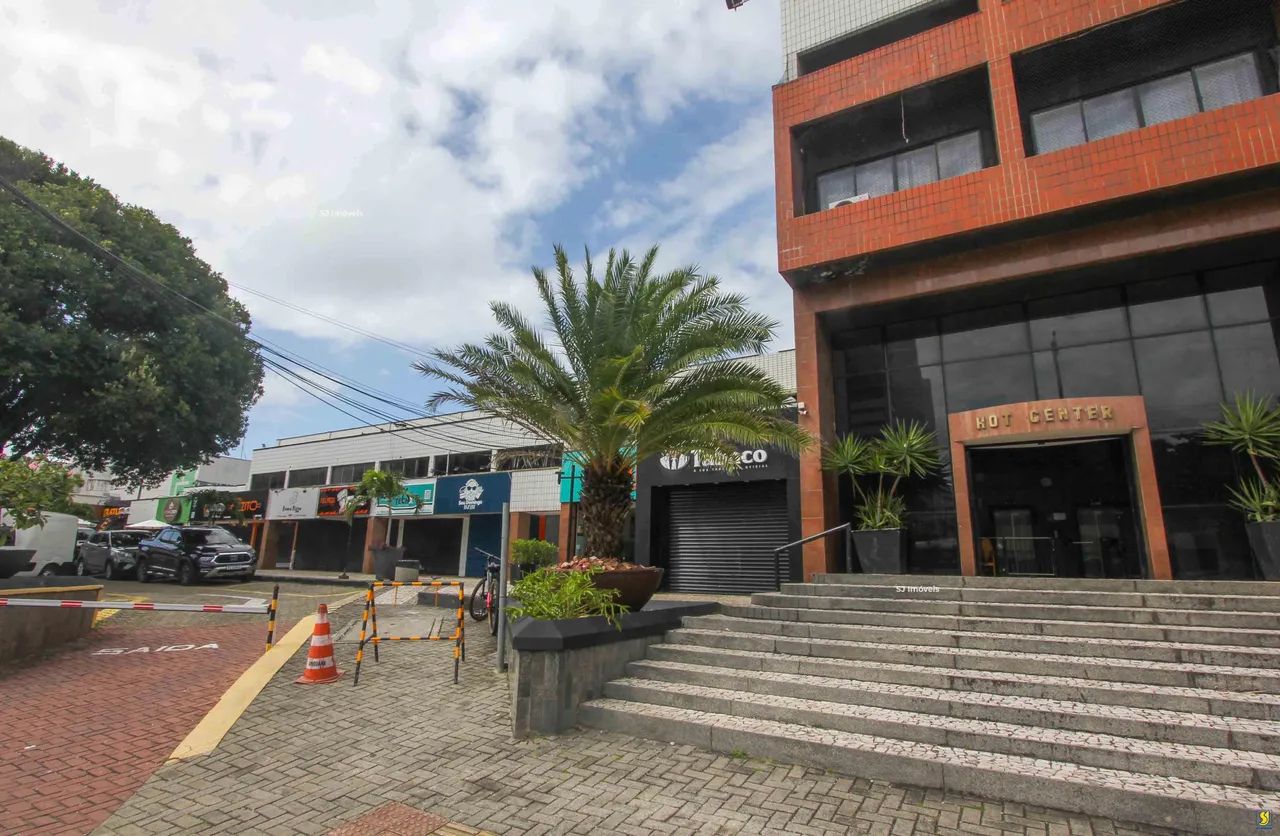 Loja comercial com mezanino na Varjota - Foto 2