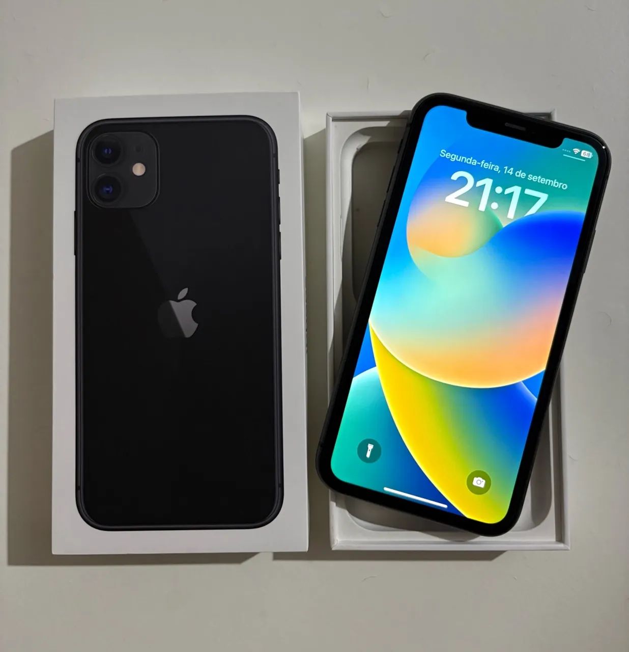 iPhone 11 64gb - Preto