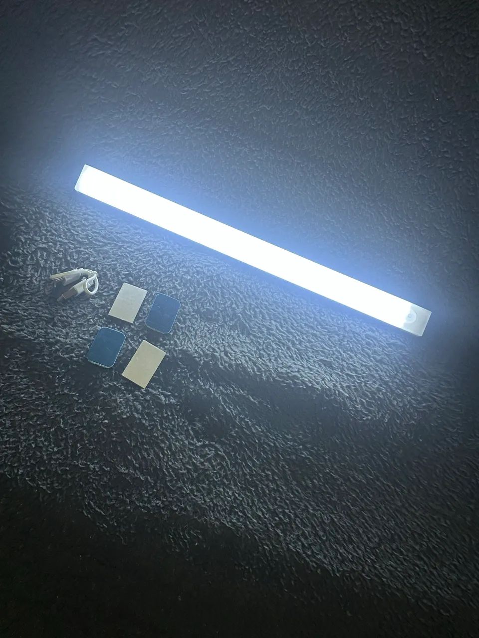 Smart Luminária inteligente Ultra LED com sensor  - Foto 2